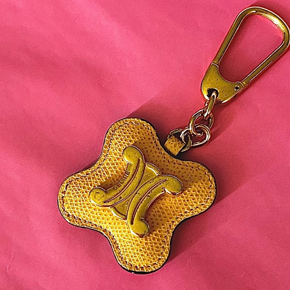 CELINE Paris Made in Italy key holder handbag accessory new very good condition